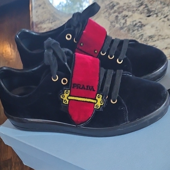Prada Women's Black and Red Sneakers - Picture 5 of 16